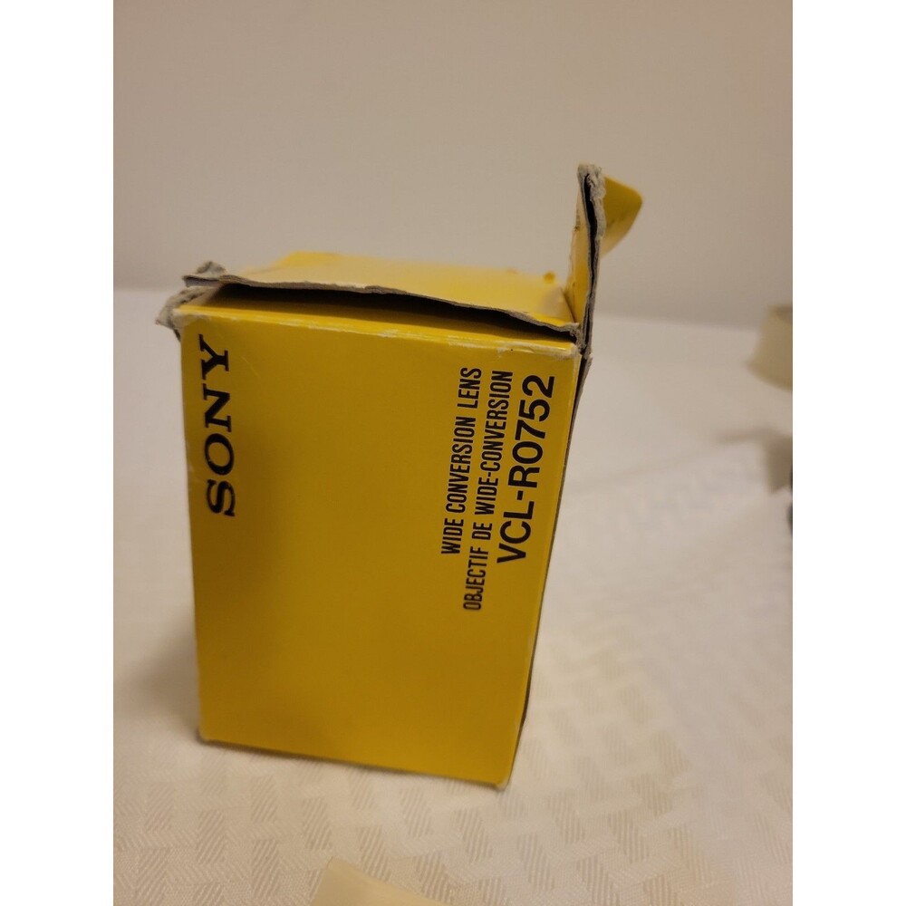 Sony VCL R0752 Lens (VCL-R0752) In Box Pre-owned - Picture 6 of 9